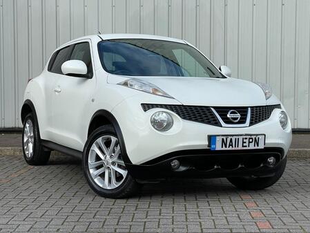 NISSAN JUKE 1.6 Acenta Premium